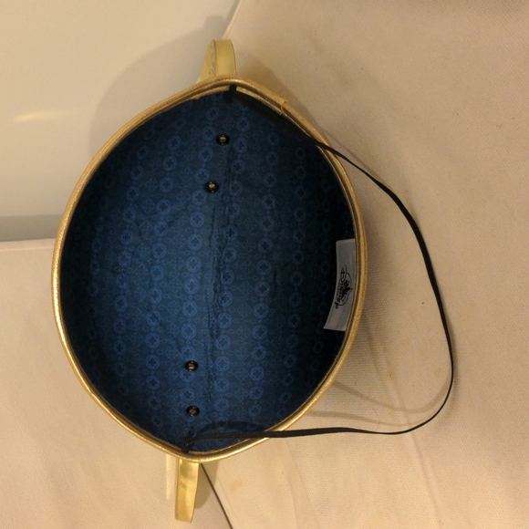 WDW Castle Mickey Ears - Picture 3 of 4